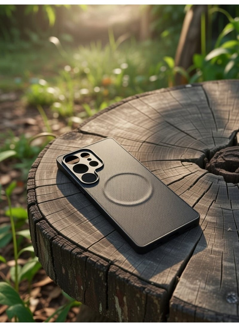 غطاء حماية أسود لهاتف سامسونج S25 ألترا مع ميزة MagSafe، مقاوم للخدوش، مضاد للصدمات، متوافق مغناطيسيًا - Image 2